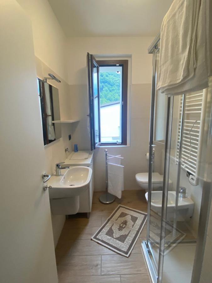 Mountains And Lake Como Apartments Valbrona Esterno foto